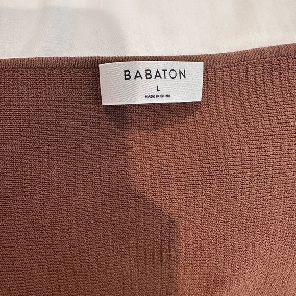 Aritzia Babaton Cropped - Brown - Picture 4 of 5